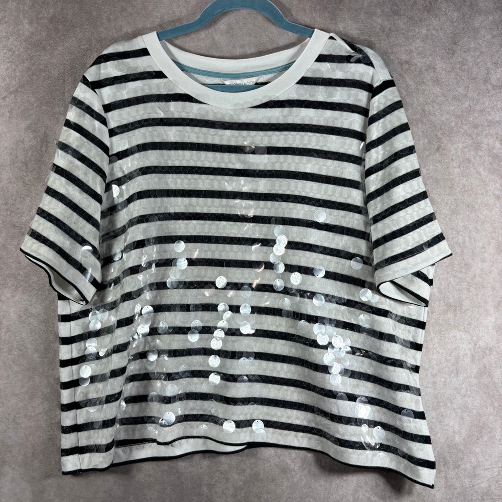 Crown & Ivy T-Shirt Womens XXL Black White Striped Sequin Short Sleeve Crew Neck